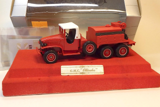 1:43 GMC Fire Truck - hasiči, bazar