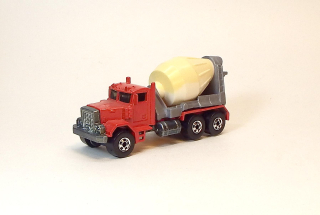Peterbilt, bazar, bez krabičky - HotWheels