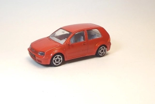 1:43 Volkswagen Golf 1998, bazar, bez krabičky - Bburago