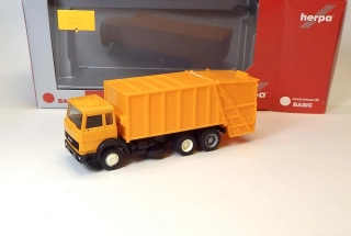1:87 Iveco Mull FZ, bazar - Herpa