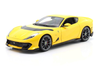 1:18 Ferrari 812 Competizione 2021 giallo modena - Bburago