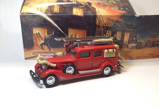 YFE03 1933 Cadillac Fire Wagon, bazar - Matchbox Yesteryear
