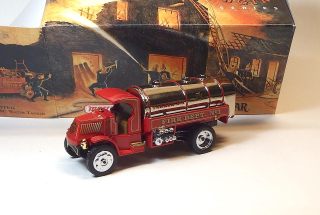 YFE11-M 1953 Ford Pickup Truck, bazar - Matchbox Yesteryear