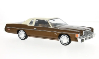 1:24 Dodge Royal Monaco Coupe, braun/beige, 1977 - WhiteBox