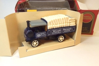 Y-8 1917 Yorkshire Steam Wagon, bazar - Matchbox Yesteryear