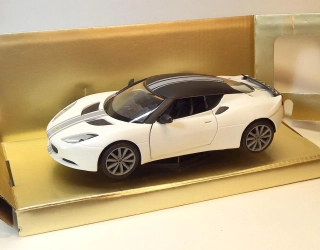 1:24 Lotus Evora S, bazar - MotorMax