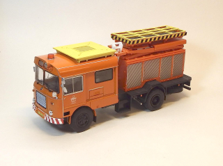 1:43 Škoda 706 plošina DP Praha