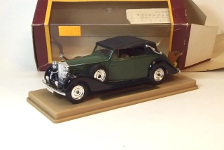 1:43 1925 Panhard, bazar - Solido