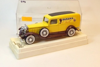 1:43 Cadillac Commerciale, bazar - Solido