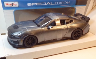 1:24 2024 Ford Mustang Dark Horse, bazar - maisto