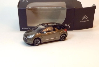 Citroën DS3 Cabrio, bazar - Norev Collection 3 inches