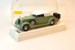 1:43 Packard Super-Eight, bazar - Solido