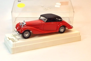 1:43 Mercedes 540K, bazar - Solido