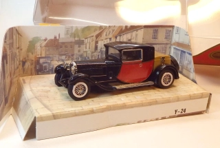 Y-24 1927 Bugatti T44, bazar - Matchbox Yesteryear