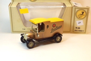 Y-12 1912 Ford Model T, bazar, Code 3 - Matchbox Yesteryear
