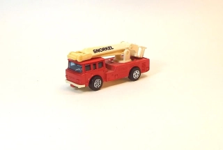 Simon Snorkel Fire Engine, bazar, bez krabičky - Corgi