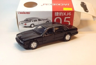 1:32 Jaguar XJ6, bazar - JackieKim