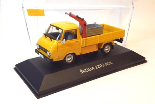 1:43 Škoda 1203 ROL, ruční práce