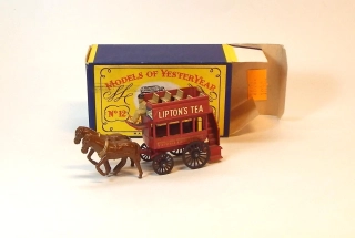 Y-12 Horse Bus, bazar, velmi hezký - Matchbox