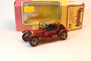 Y-8 1914 Stutz, bazar - Matchbox Yesteryear