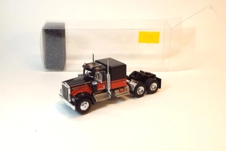 1:87 Kenworth W900, bazar - Brekina