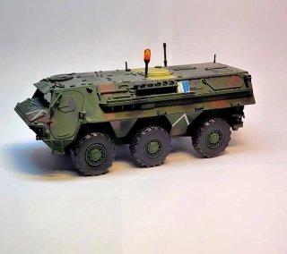 1:43 vojenský transportér TPz 1 Fuchs, kov, bazar