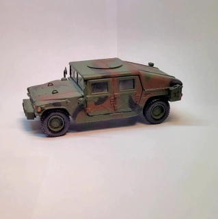 1:43 Humvee M998 HMMWV, kov, bazar