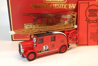 YS-9 1936 Leyland Cub Fire Engine, bazar - Matchbox Yesteryear