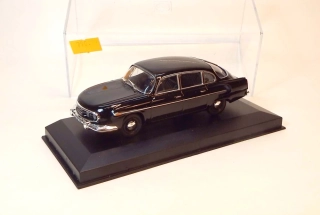 1:43 Tatra 603, bazar - ixo