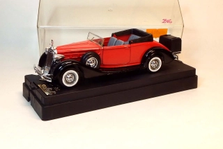 1:43 Packard Cabriolet, bazar - Solido