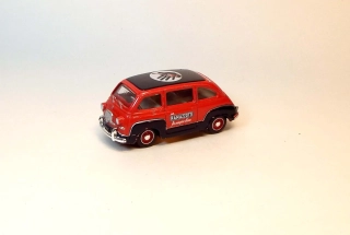 1:43 1960 Fiat 600 Multipla, bazar - Brumm