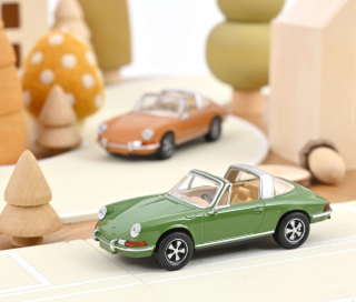 1:43 Porsche 911 Targa 1969 Olive Grün Jet car - Norev