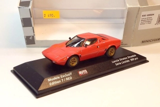 1:43 Lancia Stratos, bazar - Minichamps