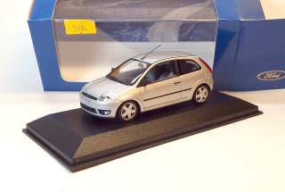 1:43 Ford Fiesta, bazar - Paul's Model Art