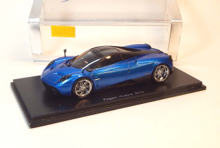 1:43 2012 Pagani Huayra, bazar - Spark