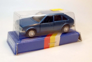 1:43 Opel Kadett, bazar, vzácný - Gama Bulharsko