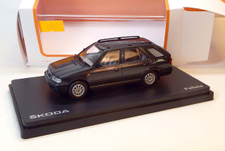 1:43 1998 Škoda Felicia Combi, bazar - Abrex