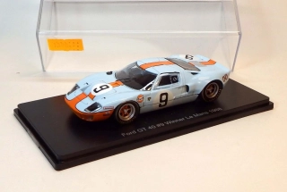 1:43 1968 Ford GT40, bazar - Spark