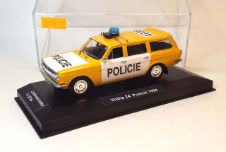 1:43 1994 Volha 24 Policie, ruční práce