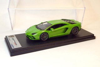 1:43 Lamborghini Aventador S, bazar - LookSmart