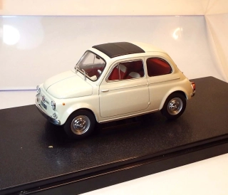 1:24 Fiat Nuova 500, bazar - DeAgostini