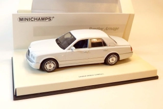 1:43 2005 Bentley Arnage, bazar - Minichamps