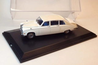 1:43 Daimler DS420, bazar, poškozený lak - Oxford