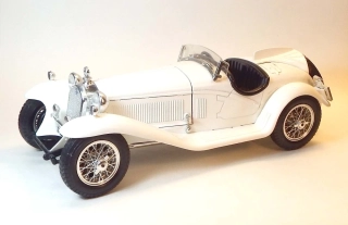 1:18 1932 Alfa Romeo 2300 Spider, bazar - Bburago