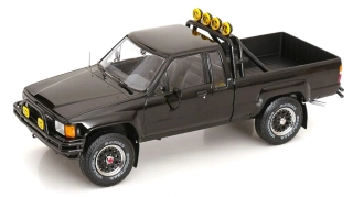 1:18 Toyota Hilux Xtra Cab 4x4 1985 Back to the Future III black - KK Scale