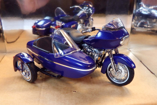 1:18 Harley-Davidson with Side car, bazar - Maisto