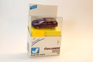 1:87 Audi A6 Avant, bazar - Viessmann