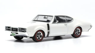 1:43 Oldsmobile 442 W-30 1970 - IXO