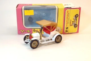 Y-4 1909 Opel Coupe, bazar - Matchbox