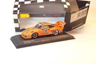1:43 1977 Porsche 935, bazar - Minichamps